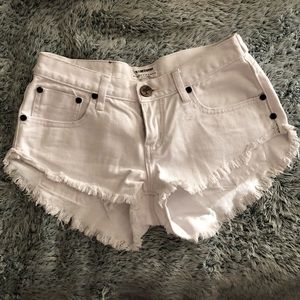 NO 2’s One Teaspoons